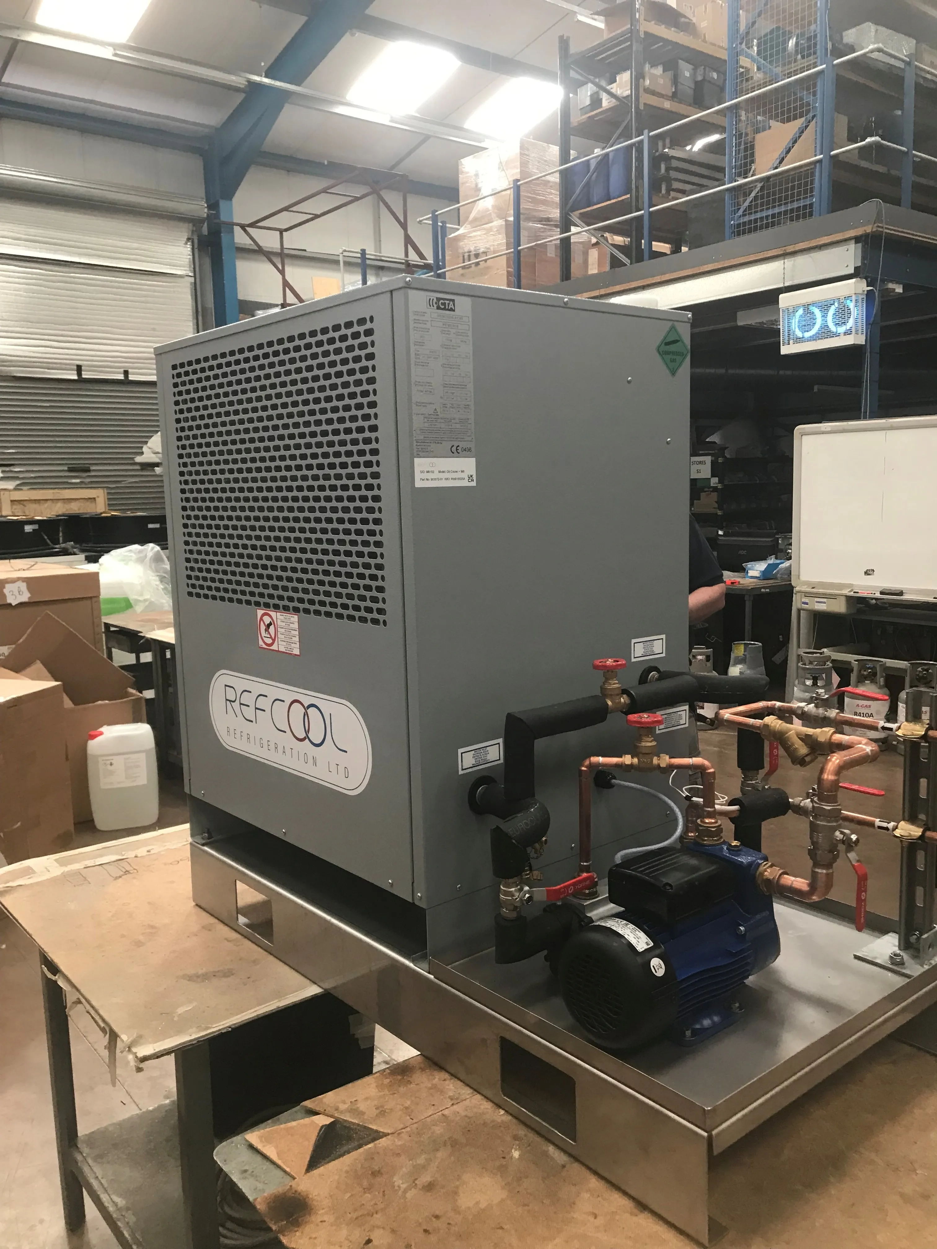Glycol chiller installation
